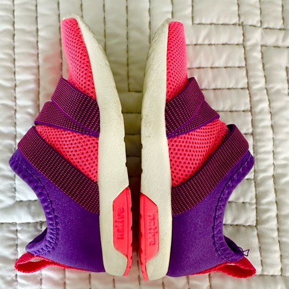 Native Phoenix shoes size 8 - Picture 4 of 9